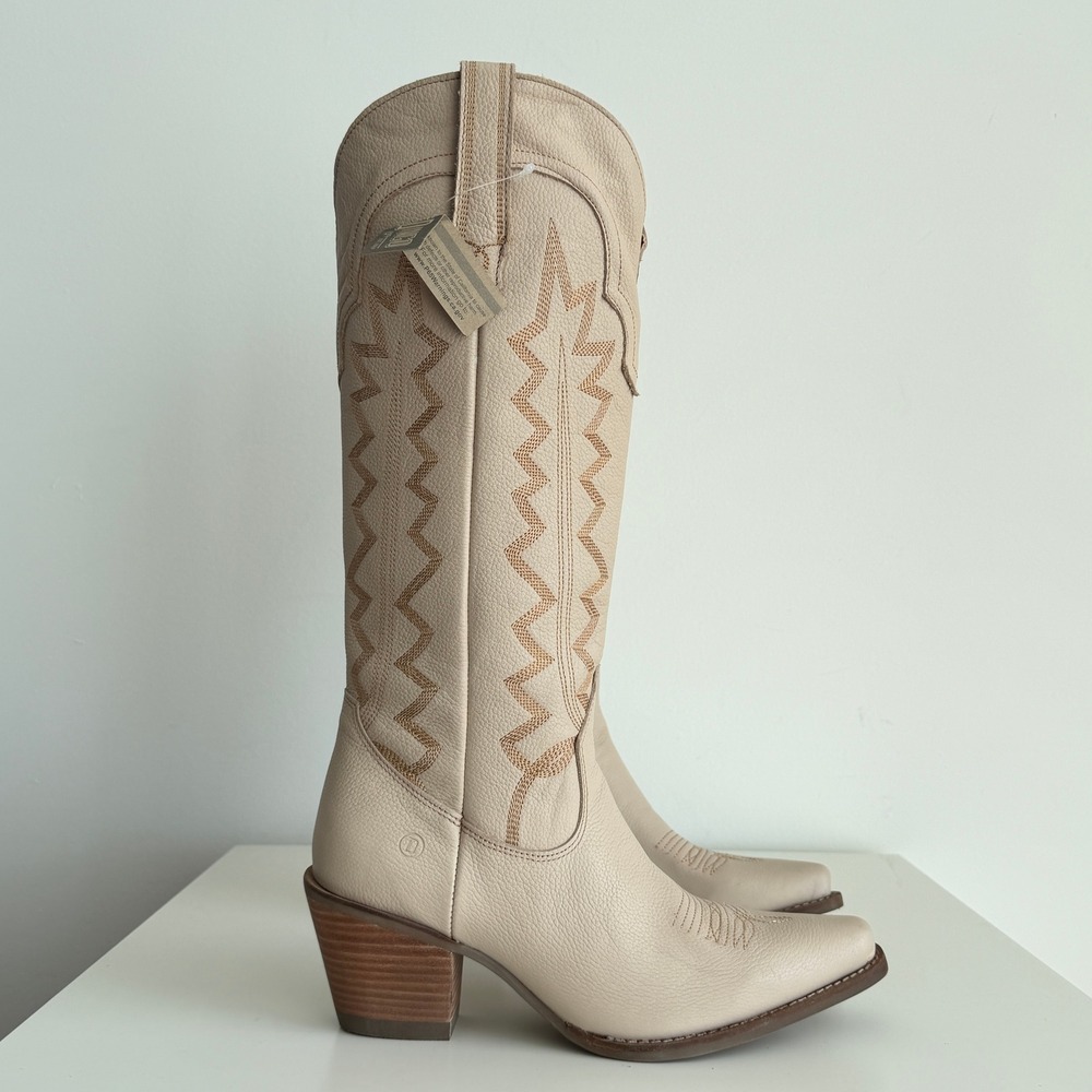 Dingo Boots Womens High Cotton Leather Western Cowgirl Embroidered Snip Toe Sand